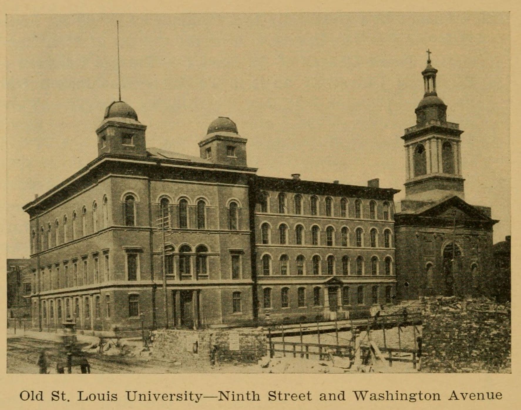 Detachment 442 Saint Louis University