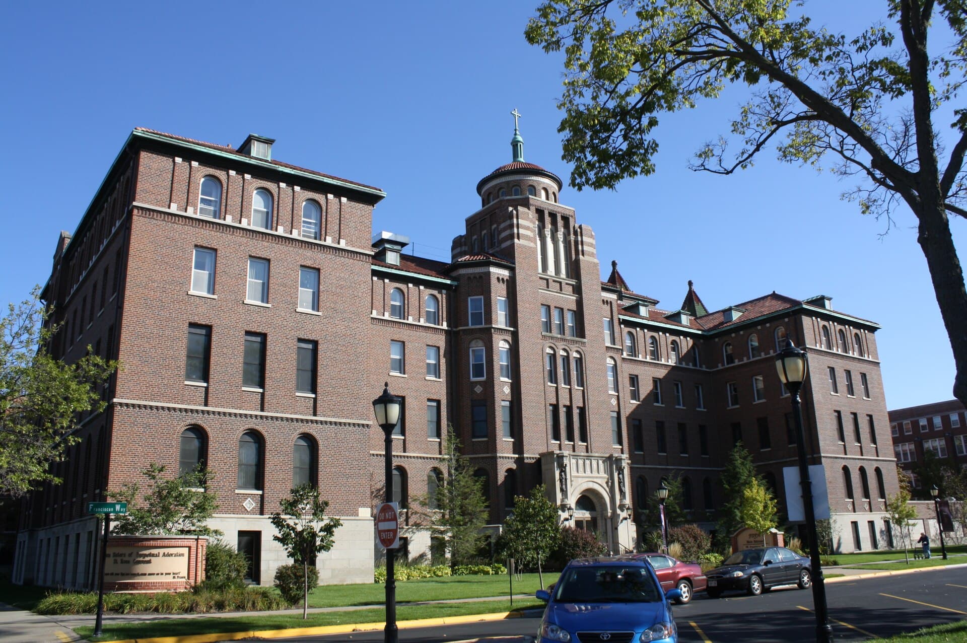 Viterbo University campus